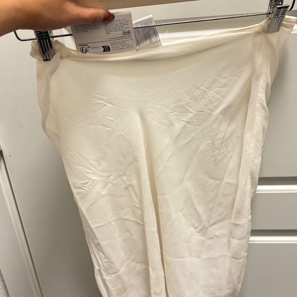 Chanel slip skirt - Picture 2 of 4